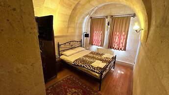 Nature Park Cave Hotel