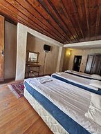 Nature Park Cave Hotel