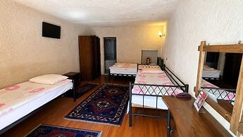 Nature Park Cave Hotel