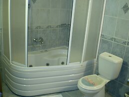 Nature Park Cave Hotel