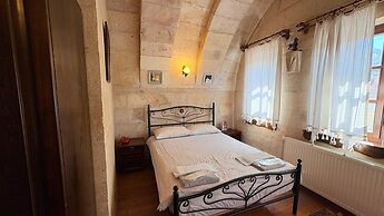 Nature Park Cave Hotel