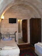 Nature Park Cave Hotel