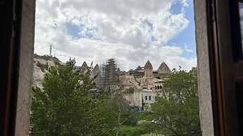 Nature Park Cave Hotel