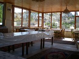 Nature Park Cave Hotel