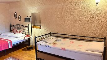 Nature Park Cave Hotel