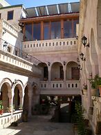 Nature Park Cave Hotel