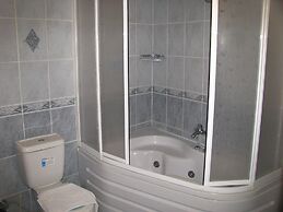 Nature Park Cave Hotel