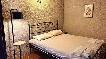 Nature Park Cave Hotel