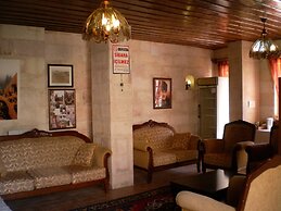 Nature Park Cave Hotel