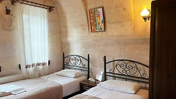 Nature Park Cave Hotel