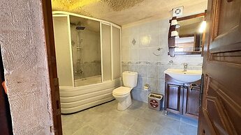 Nature Park Cave Hotel