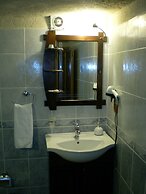 Nature Park Cave Hotel