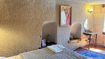 Nature Park Cave Hotel