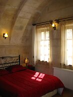 Nature Park Cave Hotel