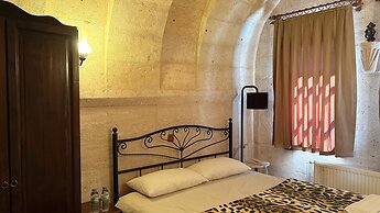 Nature Park Cave Hotel