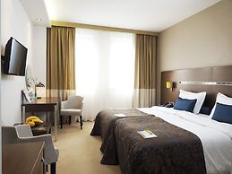 In Hotel Belgrade