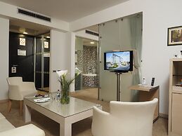 In Hotel Belgrade
