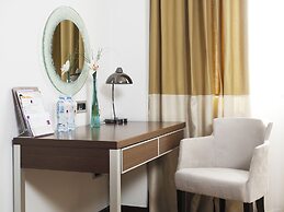 In Hotel Belgrade