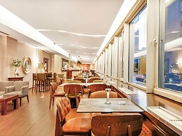 In Hotel Belgrade