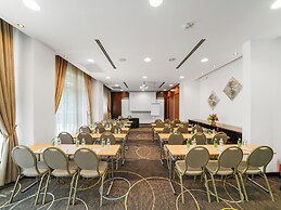 In Hotel Belgrade