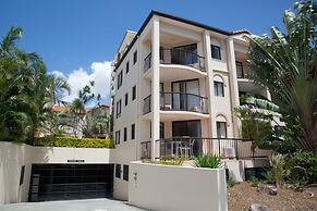 Chevron Palms Holiday Apartments by Gold Coast Premium