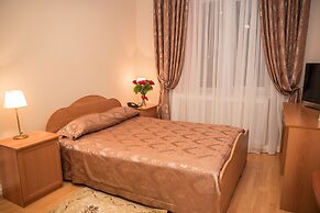 VIP House Hotel