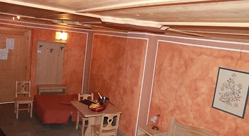 Boscone Suite Hotel