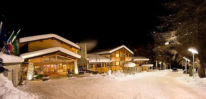 Boscone Suite Hotel