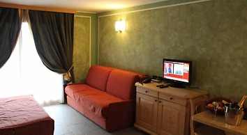 Boscone Suite Hotel