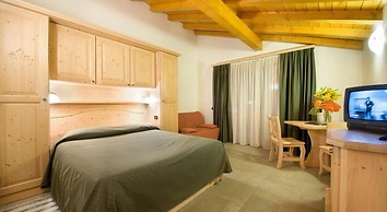 Boscone Suite Hotel
