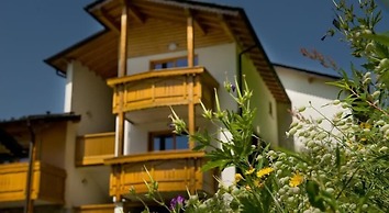 Boscone Suite Hotel