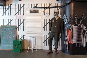 Jailhouse Accommodation - Hostel