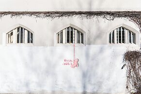 Jailhouse Accommodation - Hostel