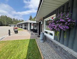 Mystic Isle Motel