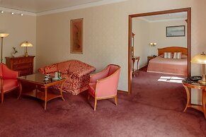 Park Hotel