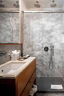 Ambra Cortina Luxury & Fashion Boutique Hotel