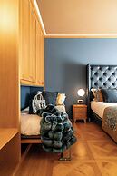 Ambra Cortina Luxury & Fashion Boutique Hotel