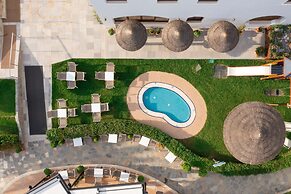 Alianthos Garden Hotel