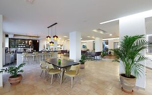 Alianthos Garden Hotel