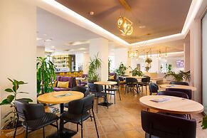 Alianthos Garden Hotel