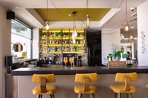 Alianthos Garden Hotel