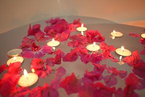 Alianthos Garden Hotel