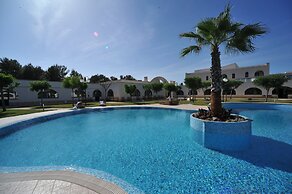 Laurito Resort & Spa