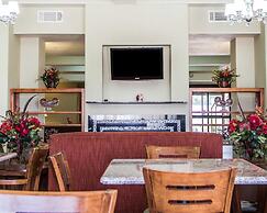 Comfort Inn & Suites Perry I-35