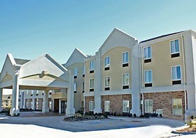 Comfort Inn & Suites Perry I-35