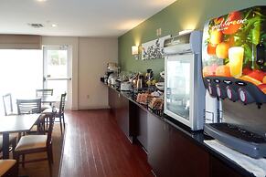 Sleep Inn & Suites near Liberty Place I-65