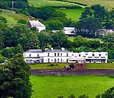 The Manor Hotel