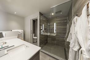 Hôtel & Suites Normandin Lévis