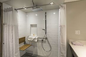 Hôtel & Suites Normandin Lévis