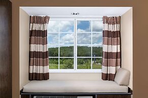 Microtel Inn & Suites by Wyndham Ozark